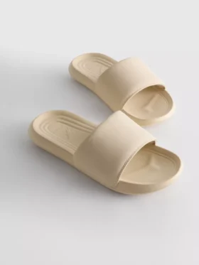 Sportliche Freizeitslipper