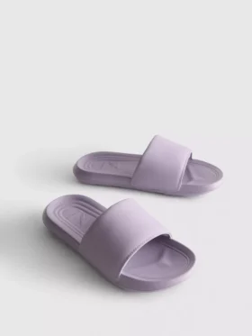 Sportliche Freizeitslipper
