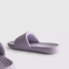 Sportliche Freizeitslipper