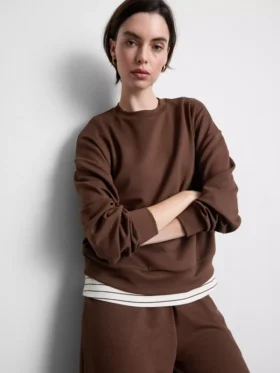 Sportliches Sweatshirt mit Rundhalsausschnitt