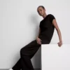 Strukturierte Hose mit weitem Bein