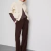 Strukturierte Hose mit weitem Bein