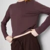 Strukturierte Hose mit weitem Bein