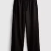 Strukturierte Hose mit weitem Bein