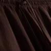 Strukturierte Hose mit weitem Bein
