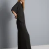 Strukturierte Satin-Hose mit geradem Bein Strukturierte Satin-Hose mit geradem Bein