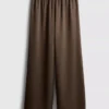 Strukturierte Satin-Hose mit geradem Bein Strukturierte Satin-Hose mit geradem Bein