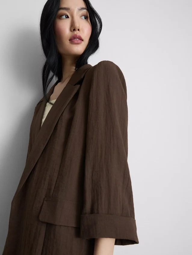 Strukturierter Blazer mit fallendem Revers Strukturierter Blazer mit fallendem Revers