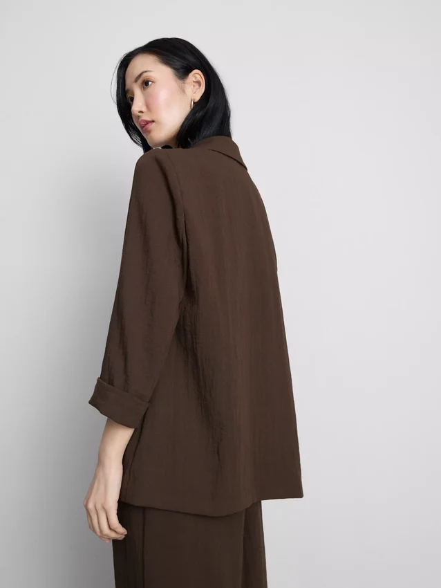 Strukturierter Blazer mit fallendem Revers Strukturierter Blazer mit fallendem Revers