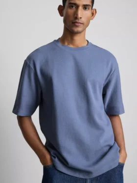 Strukturiertes, kastenförmiges T-Shirt