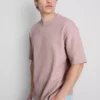 Strukturiertes, kastenförmiges T-Shirt Strukturiertes, kastenförmiges T-Shirt