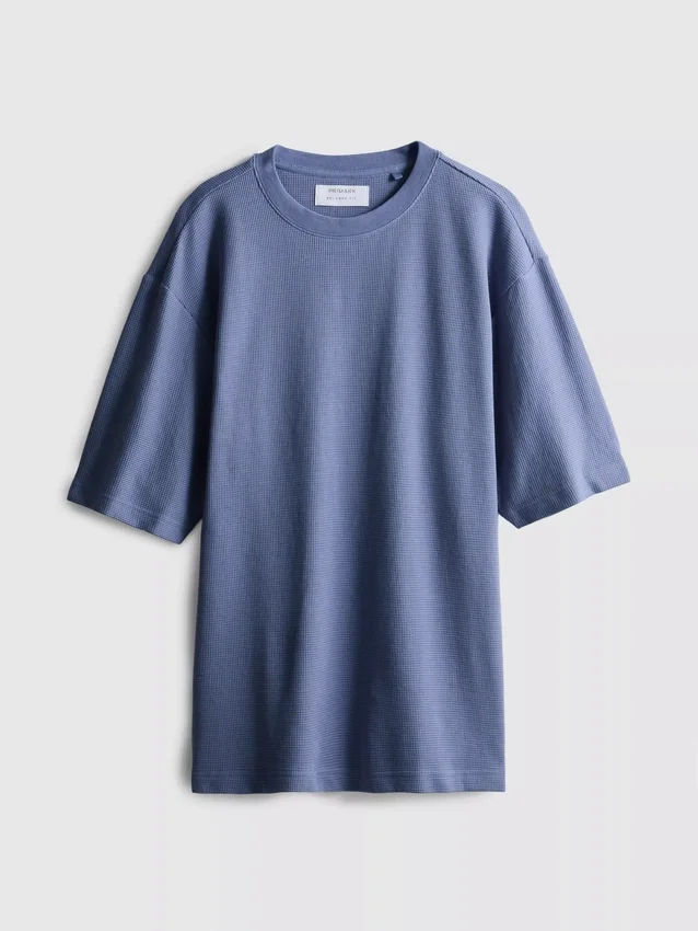 Strukturiertes, kastenförmiges T-Shirt Strukturiertes, kastenförmiges T-Shirt