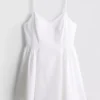 Strukturiertes Korsett-Minikleid Strukturiertes Korsett-Minikleid