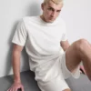 Strukturiertes Kurzarm-T-Shirt Strukturiertes Kurzarm-T-Shirt