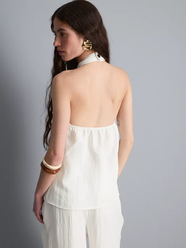 Strukturiertes Neckholder-Top mit Knopfleiste Strukturiertes Neckholder-Top mit Knopfleiste