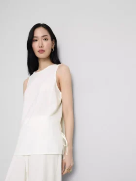 Strukturiertes Tanktop mit seitlichen Bändern
