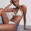 Strukturiertes Triangel-Bikini-Oberteil mit Zitronenmotiv Strukturiertes Triangel-Bikini-Oberteil mit Zitronenmotiv