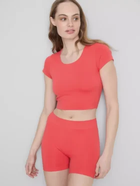 Superweiches Crop-Top mit U-Ausschnitt