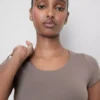 Superweiches Crop-Top mit U-Ausschnitt Superweiches Crop-Top mit U-Ausschnitt