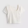 Superweiches Crop-Top mit U-Ausschnitt Superweiches Crop-Top mit U-Ausschnitt