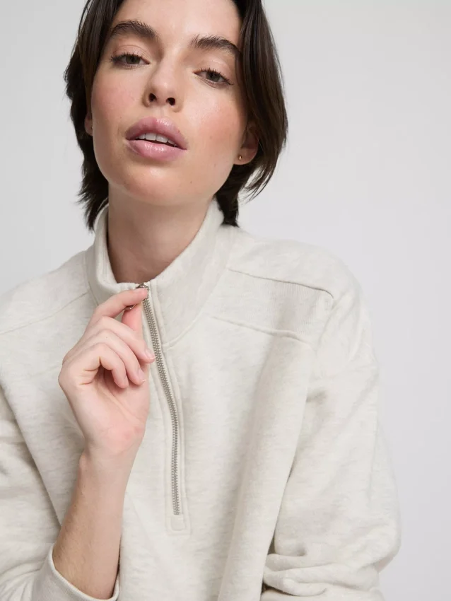Sweatshirt aus Baumwollmischung mit halbem Reißverschluss Sweatshirt aus Baumwollmischung mit halbem Reißverschluss