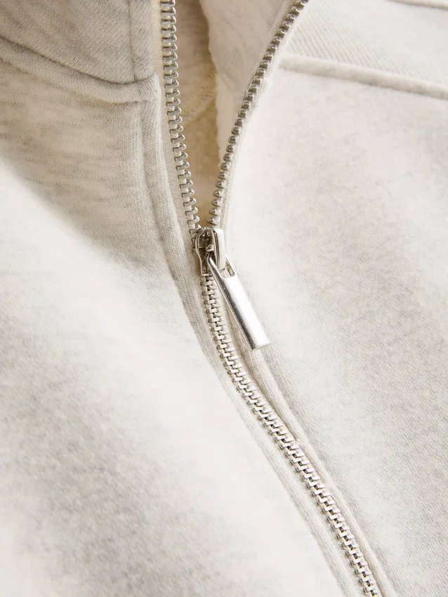 Sweatshirt aus Baumwollmischung mit halbem Reißverschluss Sweatshirt aus Baumwollmischung mit halbem Reißverschluss