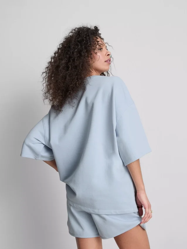 Sweatshirt mit Drop-Sleeves aus baumwollreicher NYC-Kollektion Sweatshirt mit Drop-Sleeves aus baumwollreicher NYC-Kollektion