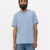 T-Shirt in normaler Passform T-Shirt in normaler Passform