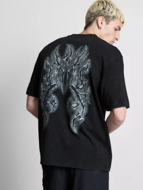T-Shirt mit Aufdruck auf der Rückseite