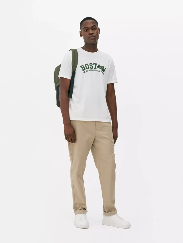 T-Shirt mit Boston-Aufdruck T-Shirt mit Boston-Aufdruck