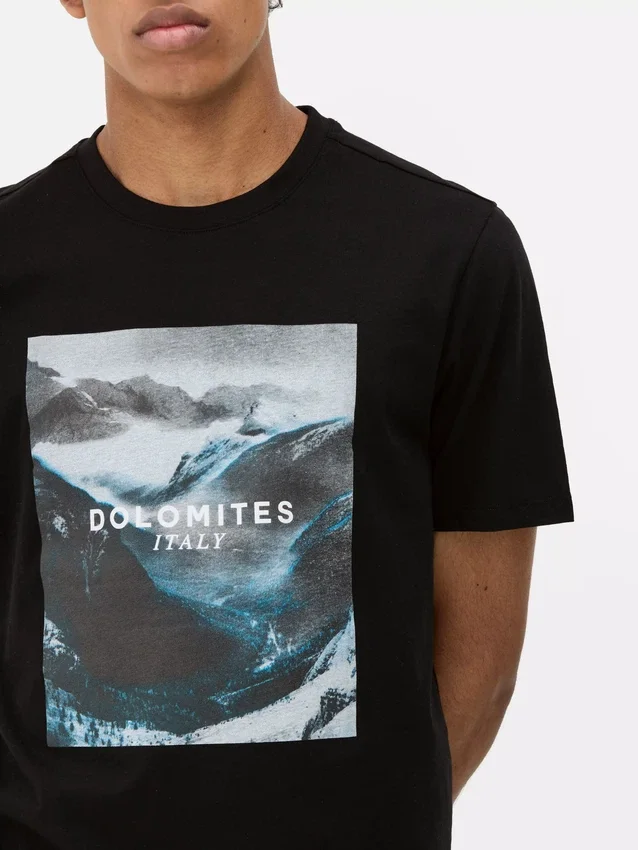T-Shirt mit Dolomiten-Print T-Shirt mit Dolomiten-Print