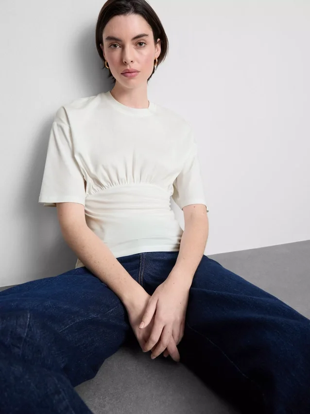 T-Shirt mit Empire-Taille T-Shirt mit Empire-Taille