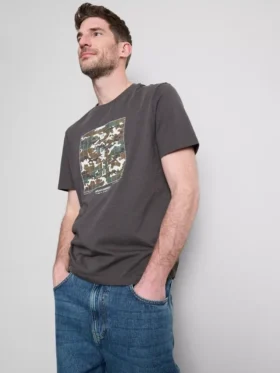 T-Shirt mit Mount-Everest-Motiv