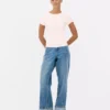 T-Shirt mit Rundhalsausschnitt, das wie eine zweite Haut sitzt T-Shirt mit Rundhalsausschnitt, das wie eine zweite Haut sitzt
