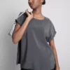 T-Shirt mit Rundhalsausschnitt und Rollärmel