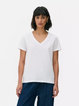 T-Shirt mit V-Ausschnitt