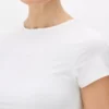 T-Shirt mit V-Ausschnitt T-Shirt mit V-Ausschnitt
