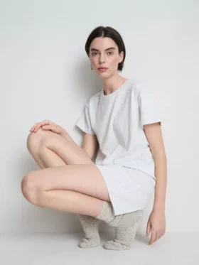 T-Shirt- und Shorts-Schlafanzug