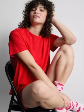 T-Shirt- und Shorts-Schlafanzug