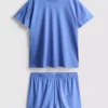 T-Shirt- und Shorts-Schlafanzug T-Shirt- und Shorts-Schlafanzug