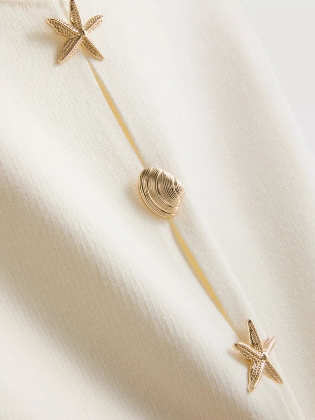 Taillierte Weste mit Knopfleiste Taillierte Weste mit Knopfleiste