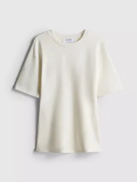 Tailliertes, schweres T-Shirt