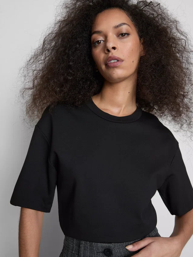Tailliertes, schweres T-Shirt Tailliertes, schweres T-Shirt