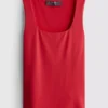 Tanktop mit quadratischem Ausschnitt Tanktop mit quadratischem Ausschnitt