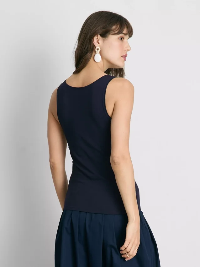 Tanktop mit U-Ausschnitt Tanktop mit U-Ausschnitt