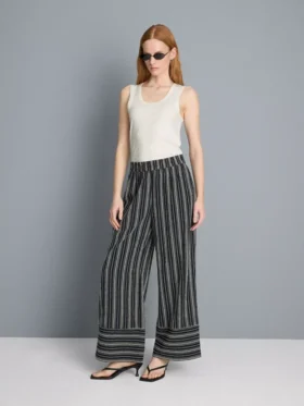 Tanktop mit U-Ausschnitt und Racerback