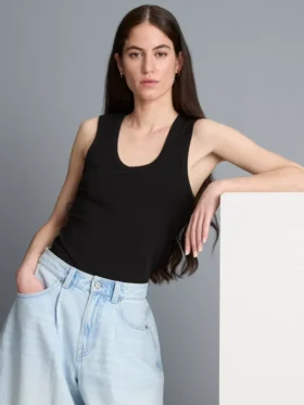 Tanktop mit U-Ausschnitt und Racerback