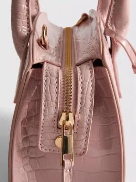 Tasche mit Krokodil-Optik