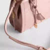 Tasche mit Krokodil-Optik