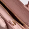 Tasche mit Krokodil-Optik